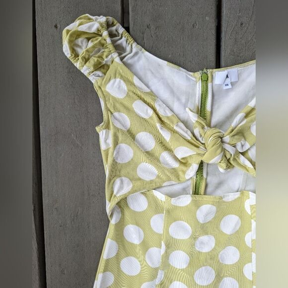 Revolve LPA Green White Cinzia Festive Polka Dot Cut Out Mini Dress Size XS - Picture 6 of 7